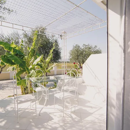 Mirsini & Apartmanhotel