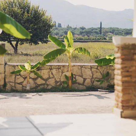 Apartmanhotel Mirsini &