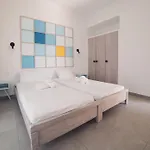 Mirsini &