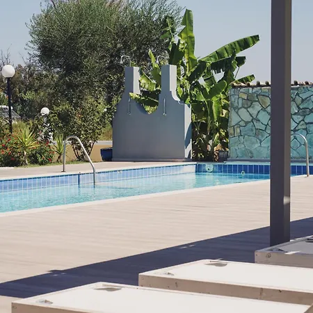 Aparthotel Mirsini Studios&apartments 3*