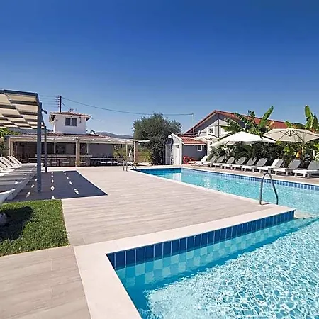 Mirsini Studios & Apartments Aparthotel 3*