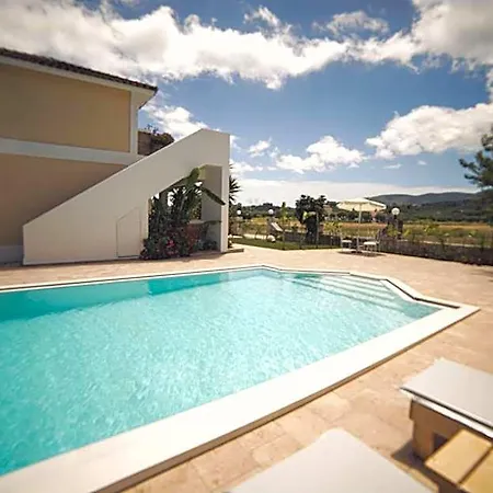 Mirsini Studios & Apartments Aparthotel
