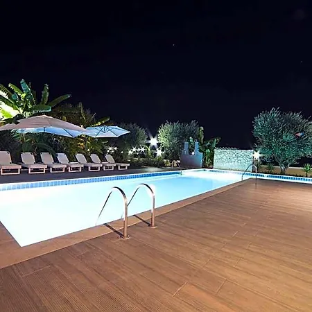 Mirsini Studios&apartments Aparthotel 3*