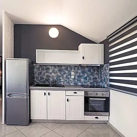 Mirsini Studios&apartments