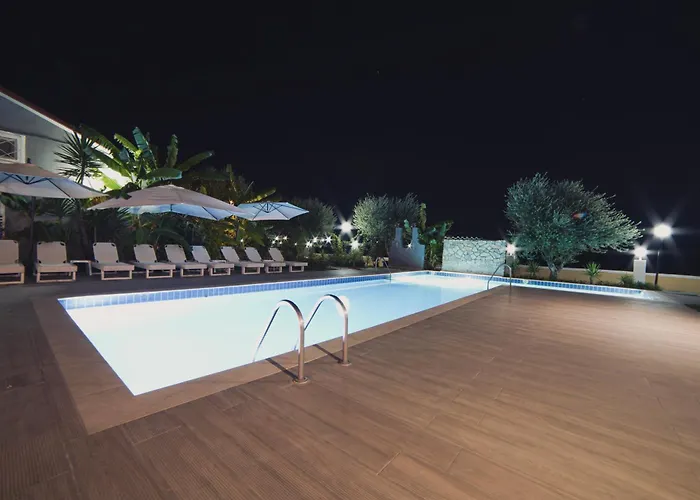 Mirsini Studios & Apartments 3* Laganas