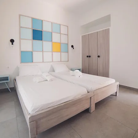 Mirsini Studios & Apartments