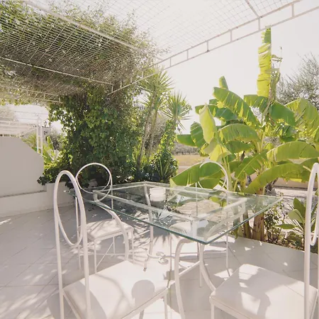 Mirsini & 3* Laganas