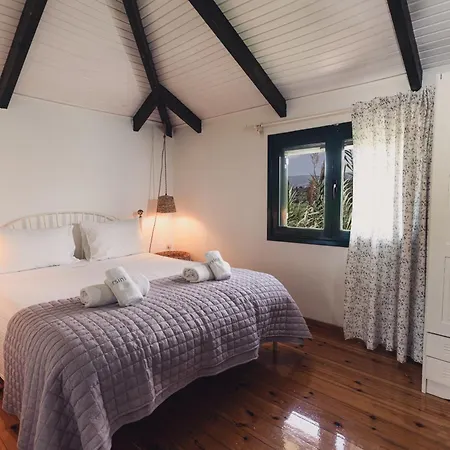 Mirsini & 아파트호텔 라가나스