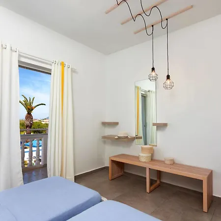 Mirsini & Apart Otel Laganas