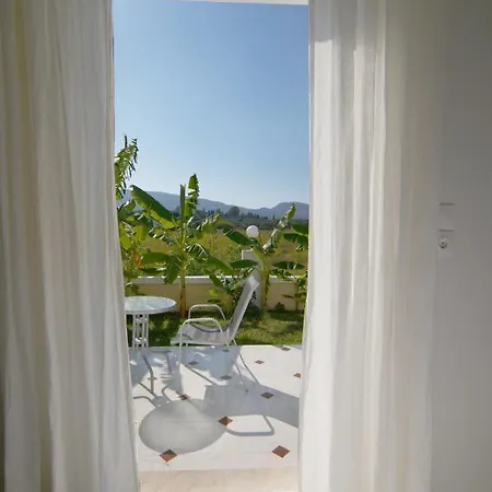 Mirsini & 3* Laganas