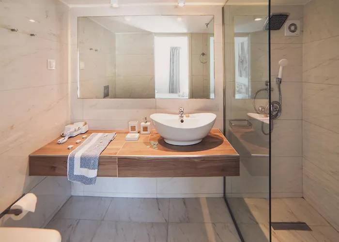 公寓式酒店 Mirsini & 拉加纳斯